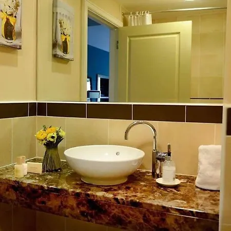 Burren Coast Hotel 4*